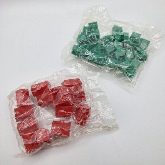 Sealed Monopoly Houses Hotels Plastic Vintage Replacement Game Piece Cupcake Top - Picture 1 of 5